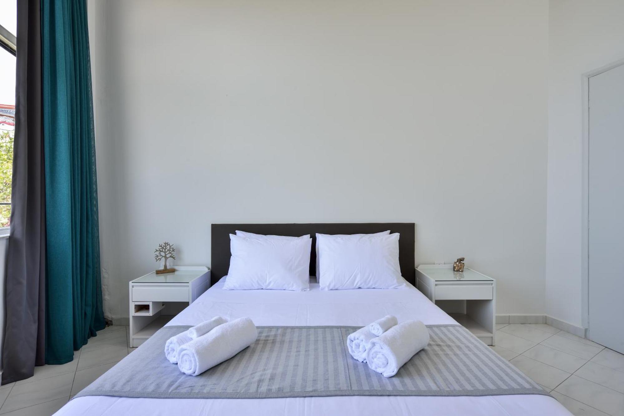 Loucerna Suites Chania La Canea Esterno foto